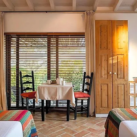Altanure Casa Terra - Ecological Boutique Ταβίρα