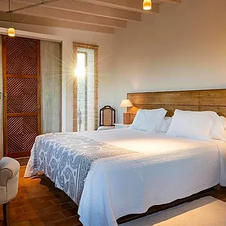 Altanure Casa Terra - Ecological Boutique מלון טאווירה